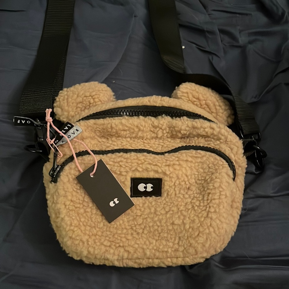 Lazy oaf teddy purse